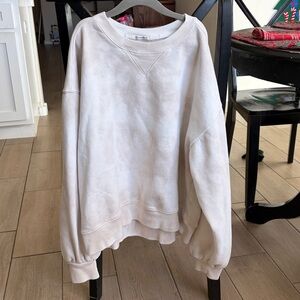 Abercrombie & Fitch Garment Dyed soft A&F collection, size M, great condition.